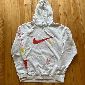 Nike Men’s sportswear hoodie